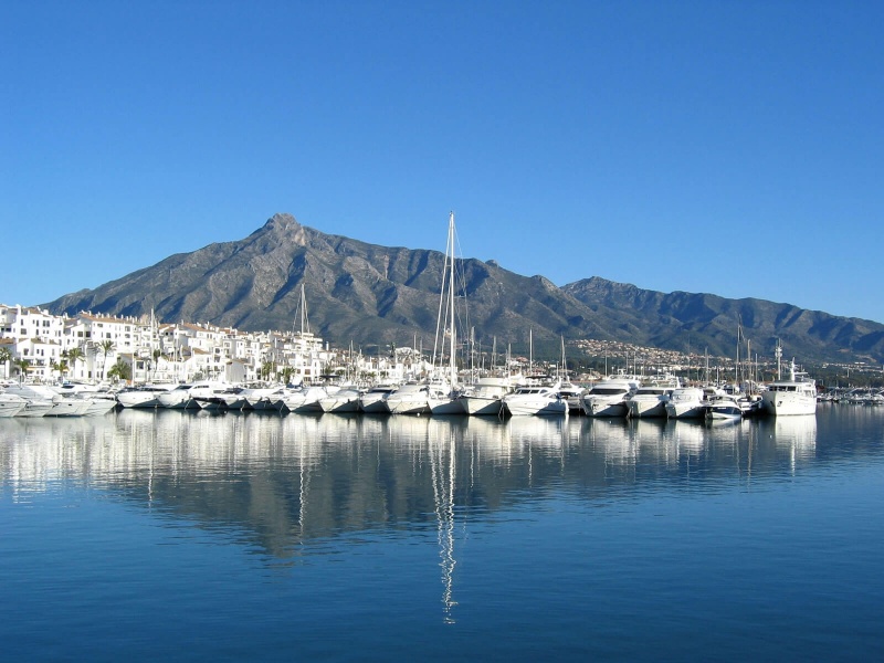 <p>Puerto Banús / Nueva Andalucía / La Quinta (parte de La Quinta)</p>
