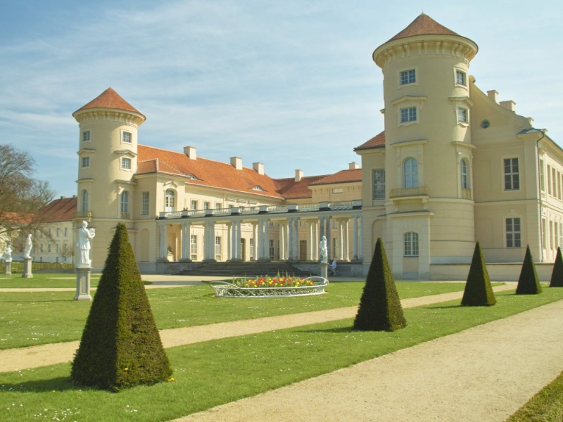 <p><strong>Residencias Lujosas Vitalux – España e Internacional</strong></p>